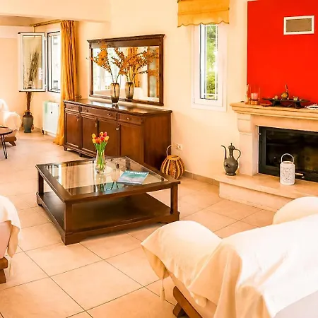 Villa Rodothea *